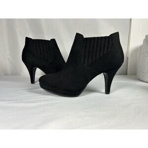 Dexflex Comfort Booties Women's 10 Black Faux Suede Heel mob wife career office